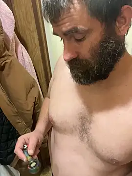 Snapshot of bigJohnson223 chatting on February 2025 04:48:02 AM bigJohnson223 online show from February 2025 04:48:02 AM