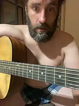 Snapshot of bigJohnson223 chatting on September 2025 04:03:01 AM bigJohnson223 online show from September 2025 04:03:01 AM