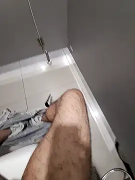 Snapshot of johny_69d@xh chatting on December 2024 12:05:02 PM johny 69dxh online show from December 2024 12:05:02 PM