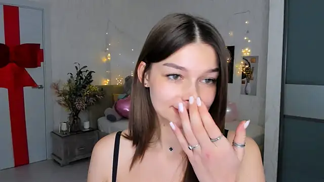 ContinentOfTranquility online show from February 2025 04:54:01 AM