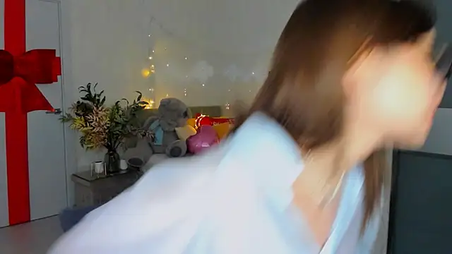 ContinentOfTranquility online show from February 2025 10:36:02 PM