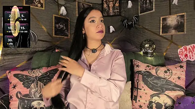 Bellax99  online show from October 2025 12:17:02 PM