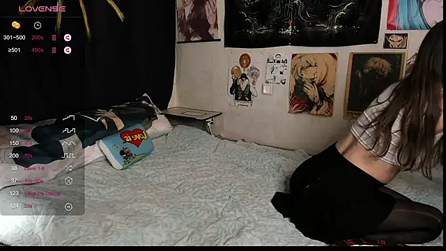 Lori Foxy online show from December 2024 06:13:01 PM