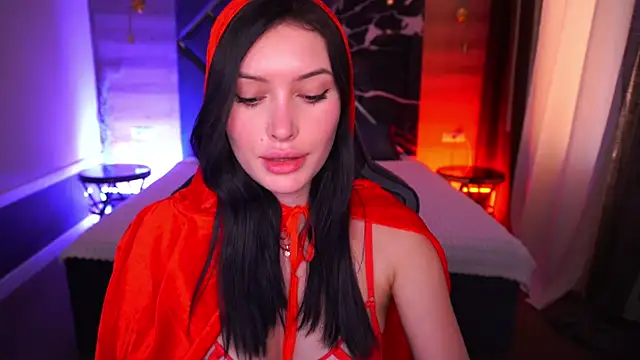 MilaSecrett online show from October 2025 02:18:02 PM