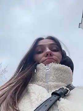 Snapshot of Jinna_milli chatting on March 2025 02:21:01 PM Jinna milli online show from March 2025 02:21:01 PM