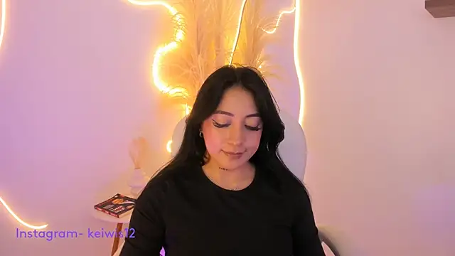 keilelewis online show from February 2025 11:15:01 PM