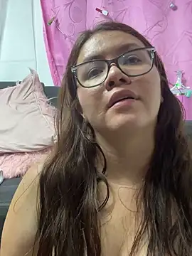 solecito 22 online show from January 2025 07:38:01 AM