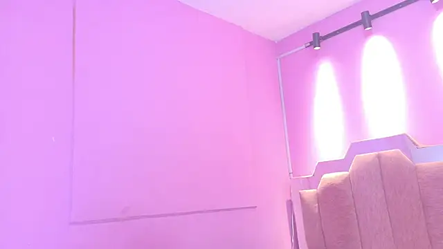 Snapshot of LoveQueen2 chatting on May 2026 12:01:02 PM LoveQueen2 online show from May 2026 12:01:02 PM