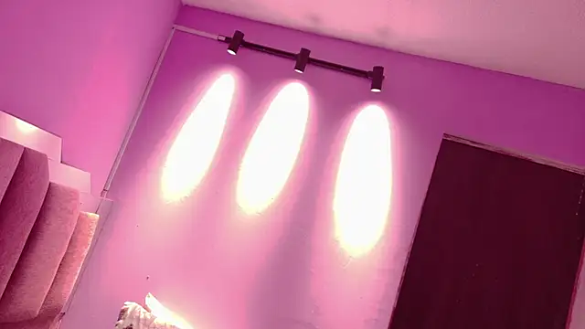 Snapshot of LoveQueen2 chatting on June 2026 11:49:02 AM LoveQueen2 online show from June 2026 11:49:02 AM