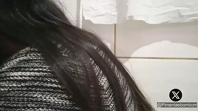 Snapshot of bombomepimenta chatting on March 2025 10:16:02 PM bombomepimenta online show from March 2025 10:16:02 PM