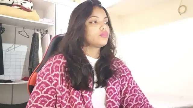 Snapshot of bombomepimenta chatting on September 2025 11:02:02 AM bombomepimenta online show from September 2025 11:02:02 AM