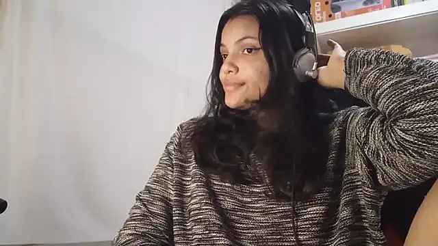 Snapshot of bombomepimenta chatting on September 2025 12:04:01 AM bombomepimenta online show from September 2025 12:04:01 AM