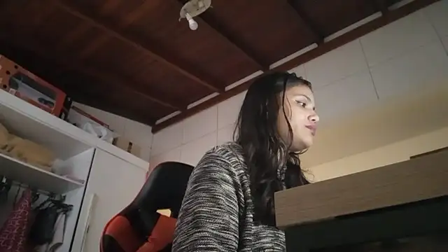 Snapshot of bombomepimenta chatting on October 2025 06:49:02 PM bombomepimenta online show from October 2025 06:49:02 PM