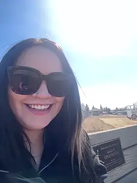 Snapshot of skinwalkingzombie chatting on April 2026 08:55:01 PM skinwalkingzombie online show from April 2026 08:55:01 PM