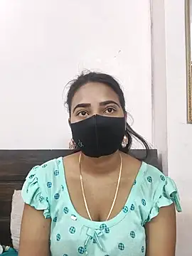 Snapshot of wildbabes chatting on April 2026 04:26:01 PM wildbabes online show from April 2026 04:26:01 PM