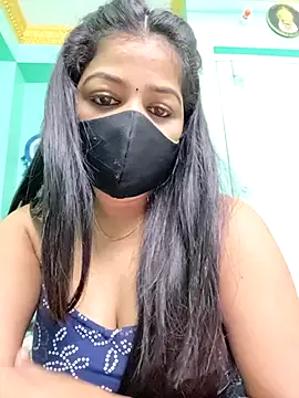 Snapshot of Monalisa_Singh chatting on February 2026 05:55:01 PM Monalisa Singh online show from February 2026 05:55:01 PM