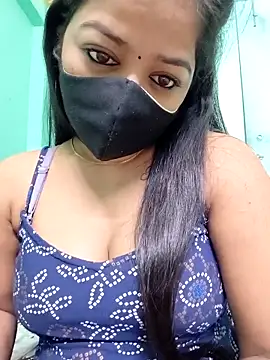 Snapshot of Monalisa_Singh chatting on February 2026 05:47:02 PM Monalisa Singh online show from February 2026 05:47:02 PM
