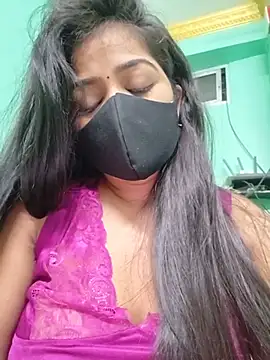 Snapshot of Monalisa_Singh chatting on June 2026 05:28:02 PM Monalisa Singh online show from June 2026 05:28:02 PM