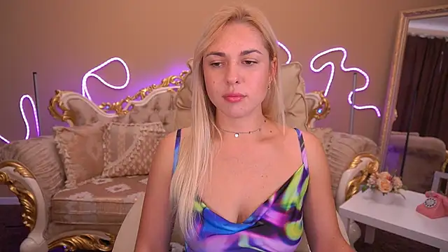 ArishkaLulu online show from October 2025 05:58:02 AM