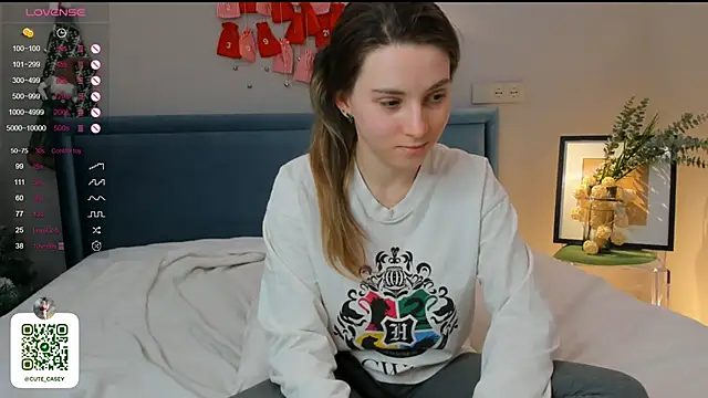 Snapshot of DonnaBurkee chatting on January 2025 10:48:01 PM DonnaBurkee online show from January 2025 10:48:01 PM