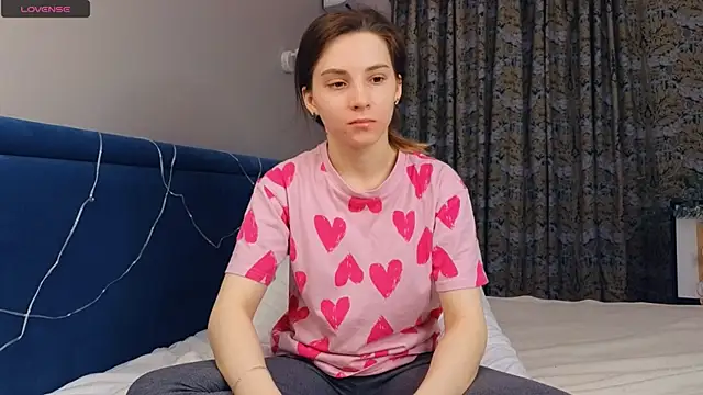 Snapshot of DonnaBurkee chatting on March 2025 04:14:02 PM DonnaBurkee online show from March 2025 04:14:02 PM