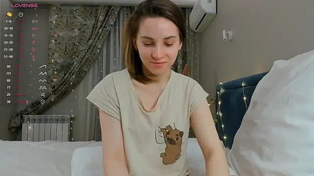 Snapshot of DonnaBurkee chatting on March 2025 04:20:02 PM DonnaBurkee online show from March 2025 04:20:02 PM