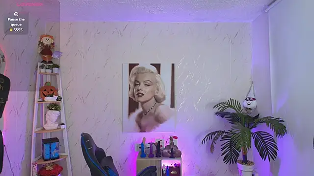 SALOOMEE   online show from April 2026 11:15:02 AM