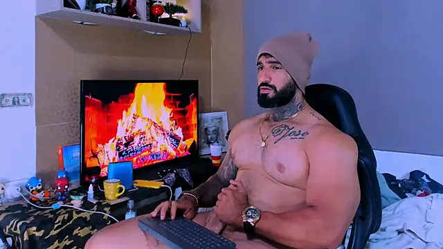 Snapshot of naugthy_dominant chatting on December 2024 07:17:01 AM naugthy dominant online show from December 2024 07:17:01 AM