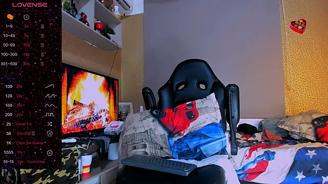 Snapshot of naugthy_dominant chatting on December 2024 07:30:01 AM naugthy dominant online show from December 2024 07:30:01 AM