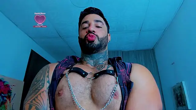 Snapshot of naugthy_dominant chatting on October 2025 12:28:02 PM naugthy dominant online show from October 2025 12:28:02 PM