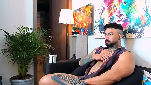 Snapshot of naugthy_dominant chatting on November 2025 09:02:02 AM naugthy dominant online show from November 2025 09:02:02 AM