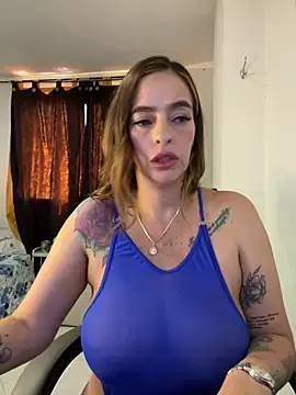 Snapshot of Alessandra_Schmoll chatting on June 2026 03:36:01 PM Alessandra Schmoll online show from June 2026 03:36:01 PM