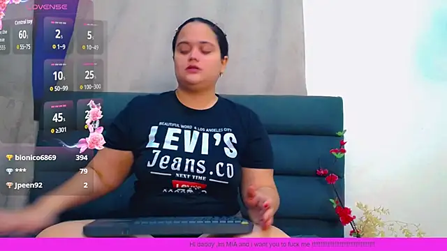 Snapshot of brunnette_hot chatting on March 2026 10:52:01 AM brunnette hot online show from March 2026 10:52:01 AM