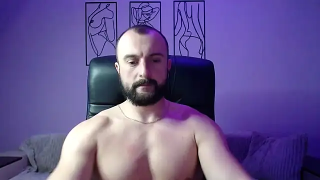 brindlefly6969 online show from February 2025 02:37:01 PM