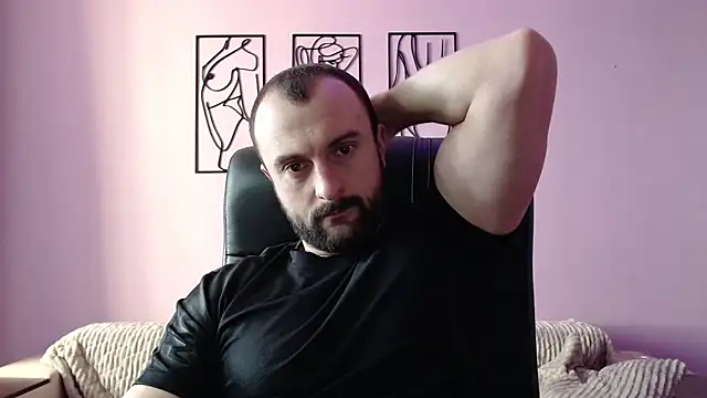 brindlefly6969 online show from February 2025 11:38:02 AM