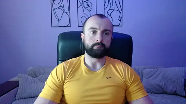 brindlefly6969 online show from March 2026 11:28:02 AM