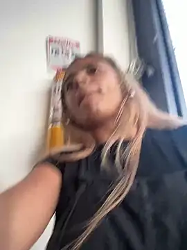 pamell col online show from December 2024 10:06:01 PM