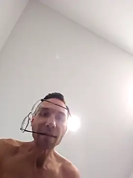 Iliketocooksquirt25 online show from November 2025 11:35:01 PM