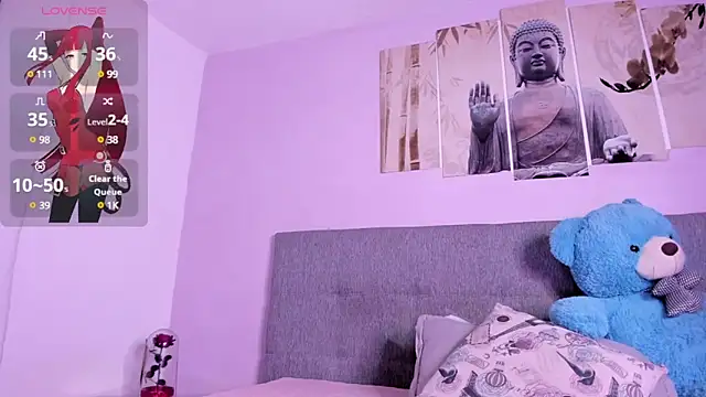 Im Scarlet online show from February 2025 07:13:01 PM