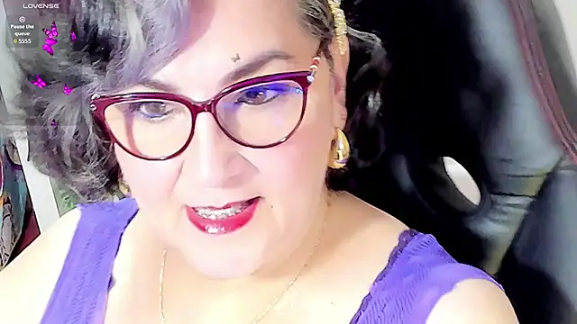 cataleya mom online show from September 2025 05:07:01 AM