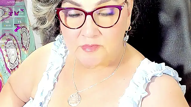 cataleya mom online show from February 2026 03:28:02 AM