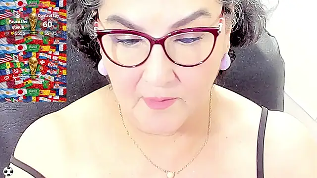 Snapshot of cataleya_mom chatting on July 2026 02:26:02 AM cataleya mom online show from July 2026 02:26:02 AM
