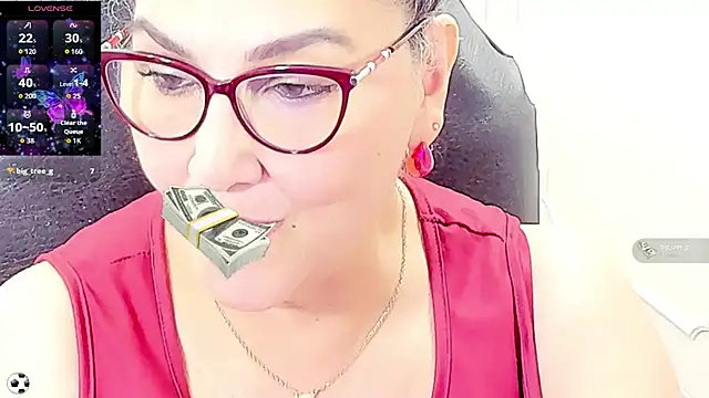 Snapshot of cataleya_mom chatting on July 2026 02:59:02 AM cataleya mom online show from July 2026 02:59:02 AM