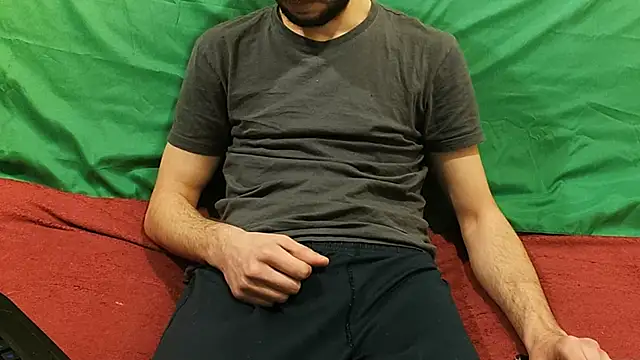 Snapshot of henryaxe chatting on March 2025 10:52:02 PM henryaxe online show from March 2025 10:52:02 PM