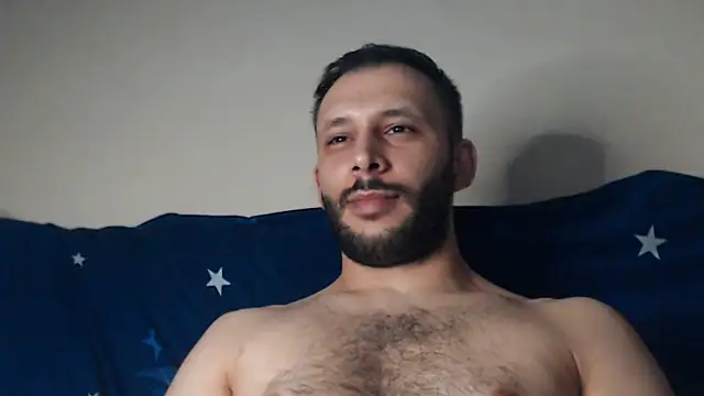 Snapshot of henryaxe chatting on September 2025 08:19:01 PM henryaxe online show from September 2025 08:19:01 PM