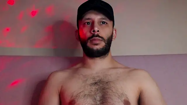 Snapshot of henryaxe chatting on September 2025 10:53:01 PM henryaxe online show from September 2025 10:53:01 PM