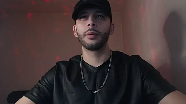 Snapshot of henryaxe chatting on September 2025 07:38:01 PM henryaxe online show from September 2025 07:38:01 PM