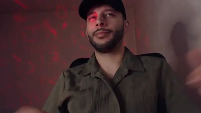 Snapshot of henryaxe chatting on September 2025 11:06:02 PM henryaxe online show from September 2025 11:06:02 PM