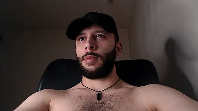 Snapshot of henryaxe chatting on December 2025 02:28:01 AM henryaxe online show from December 2025 02:28:01 AM