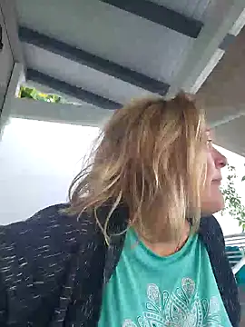 Snapshot of lady_charlyne chatting on February 2025 11:55:02 AM lady charlyne online show from February 2025 11:55:02 AM